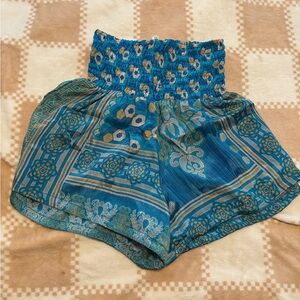 Elegant Blue Patterned High Waist Women's Shorts
